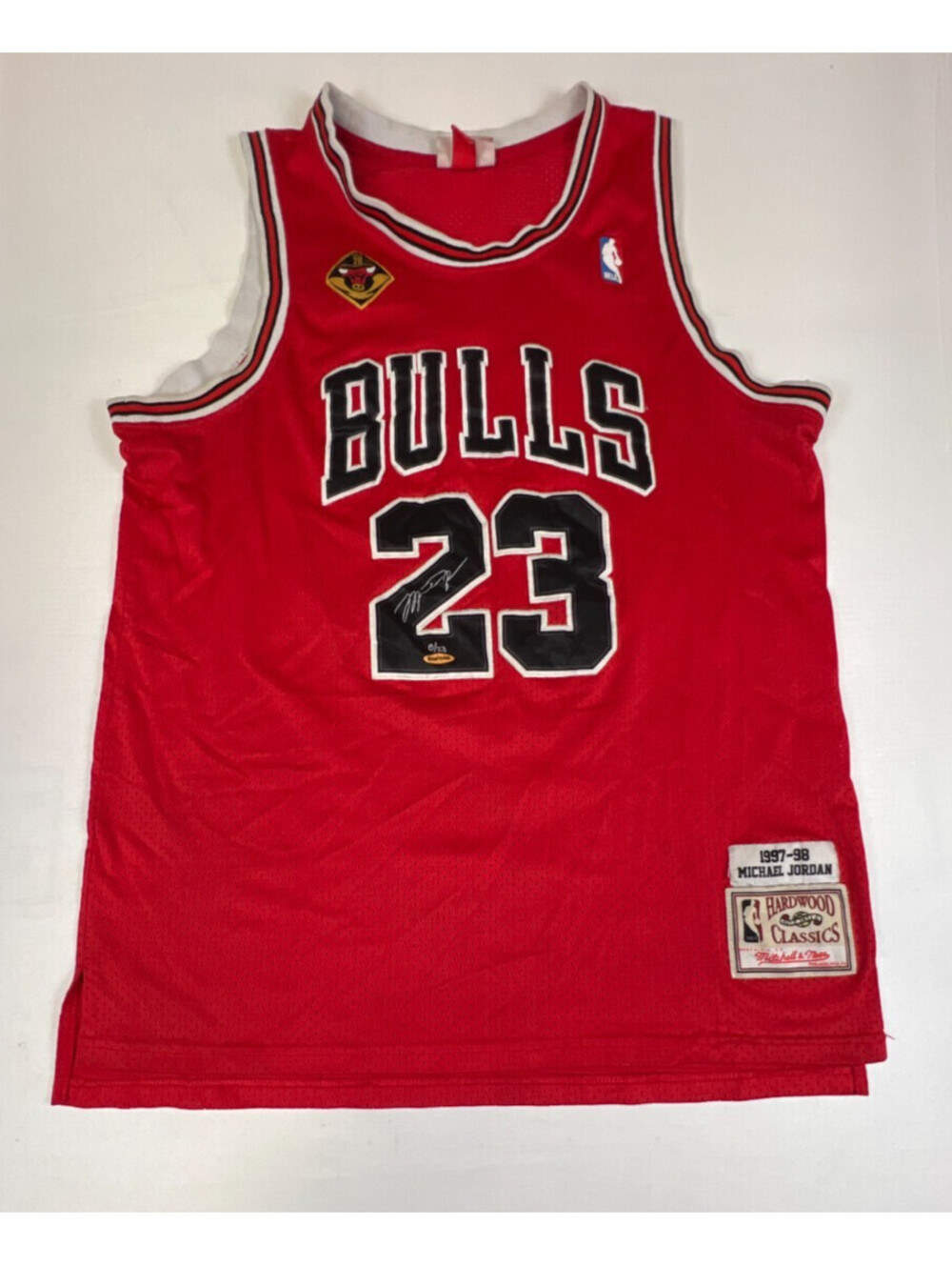 Mitchell & Ness Chicago Bulls Michael Jordan 23 XXL Jersey